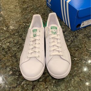 COPY - BRAND NEW ADIDAS STAN SMITHS